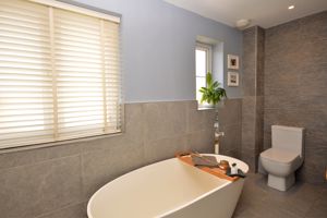 EN-SUITE- click for photo gallery